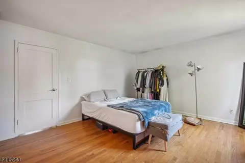 93 Troy Dr # D, Springfield, NJ 07081 photo 9