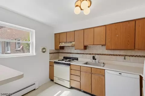 1121 Valley Rd #A, Wayne, NJ 07470 photo 4
