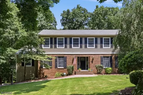 73 Lawrence Rd, Randolph, NJ 07869