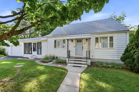 6 Elm Hill Rd, Clifton, NJ 07013