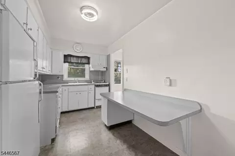 7 Freeman Pl, Nutley, NJ 07110 photo 21