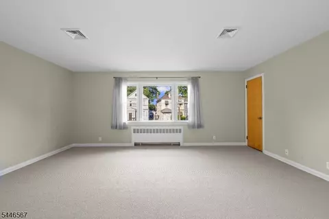 7 Freeman Pl, Nutley, NJ 07110 photo 17