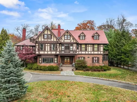 90 Gregory Ave, West Orange, NJ 07052