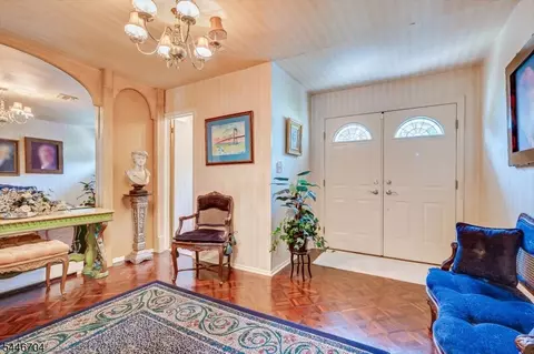 Entry Way - 2 Eagle Rd, Edison, NJ 08820 photo 1 of 1