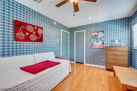 Bedroom - 2 Eagle Rd, Edison, NJ 08820 photo 6 of 6