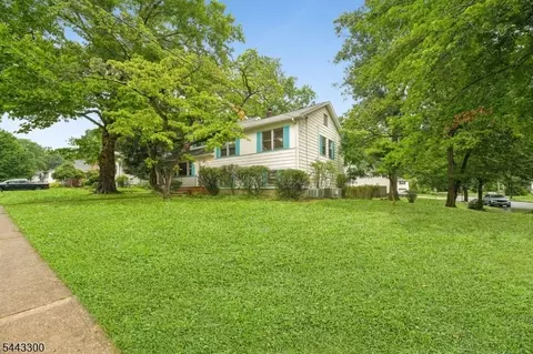 46 Lidgerwood Pkwy, Morristown, NJ 07960