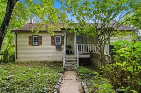 43 12 Carlton Ave, Washington, NJ 07882