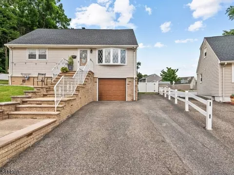 79 Susan Ct, Clifton, NJ 07012