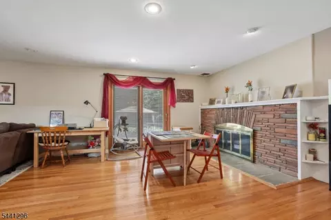 Other - 28 Warwick Cir, Springfield, NJ 07081 photo 2 of 9