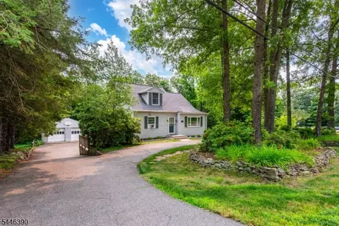 872 Green Pond Rd, Rockaway, NJ 07866