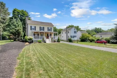 Exterior - 26 Mackenzie Rd, Hampton, NJ 08827 photo 3 of 11
