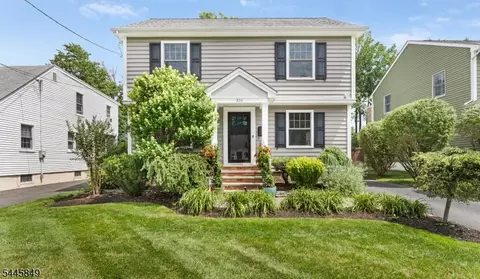 331 Stoughton Ave, Cranford, NJ 07016