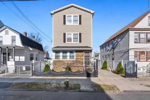 88-90 E 18th St, Paterson, NJ 07524