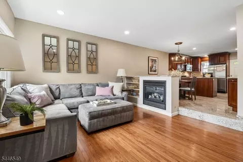 600 4th Ave, Westfield, NJ 07090