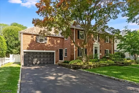 4 Marquette Rd, Montclair, NJ 07043