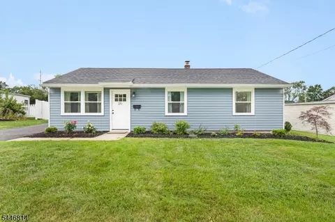 20 Harry Rd, Bridgewater, NJ 08807