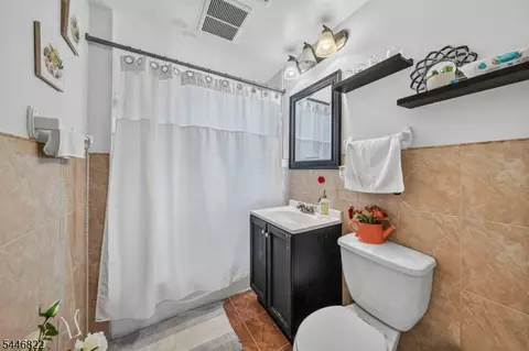 114 Peck Ave, Newark, NJ 07107 photo 6