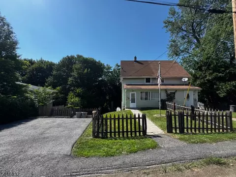 25 Sterling St, Franklin, NJ 07416