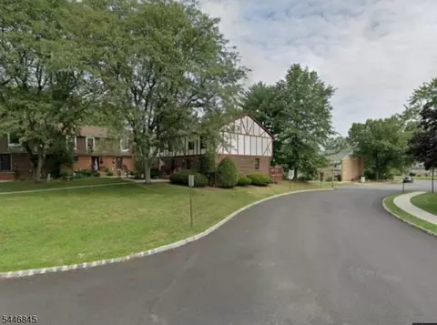 118 Devonshire Ct, Hillsborough, NJ 08844