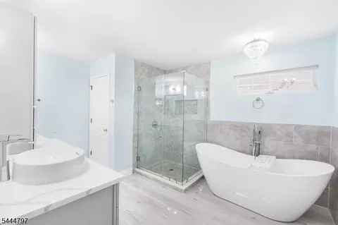25 Rolling Rapids Ct, Hackettstown, NJ 07840 photo 17