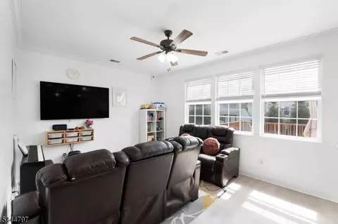 25 Rolling Rapids Ct, Hackettstown, NJ 07840 photo 11