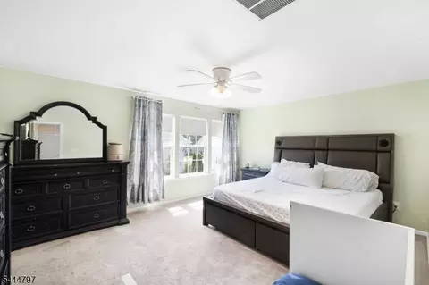 25 Rolling Rapids Ct, Hackettstown, NJ 07840 photo 18