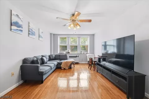 19-31 Lyons Ave #207, Newark, NJ 07112