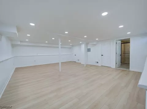Other - 271 Valley Rd, Clark, NJ 07066 photo 2 of 3
