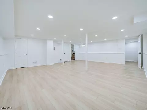 Other - 271 Valley Rd, Clark, NJ 07066 photo 1 of 3