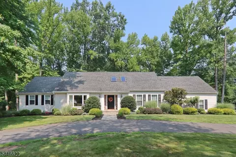 1521 Cooper Rd, Scotch Plains, NJ 07076