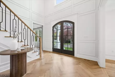 Entry Way - 34 Crestview Ave, Madison, NJ 07940 photo 2 of 4