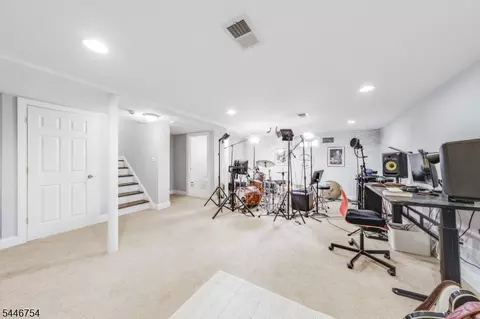 53 Maple Ave, Berkeley Heights, NJ 07922 photo 25