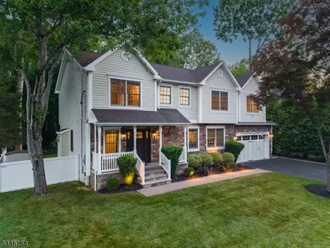 53 Maple Ave, Berkeley Heights, NJ 07922