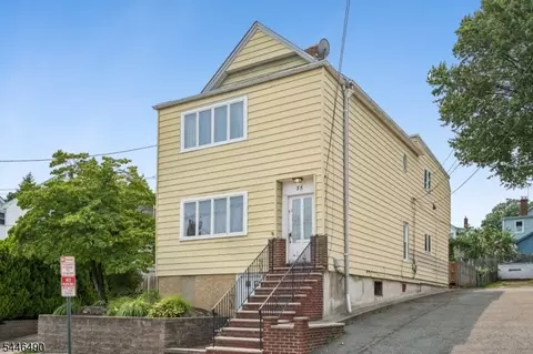 35 Longview St, West Orange, NJ 07052