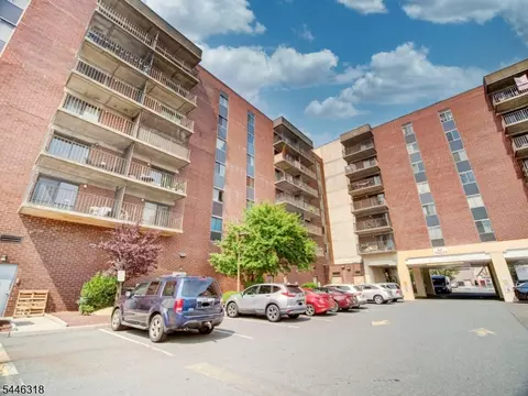 10 N Wood Ave #623, Linden, NJ 07036