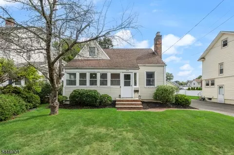 419 Ridgeview Ave, Scotch Plains, NJ 07076