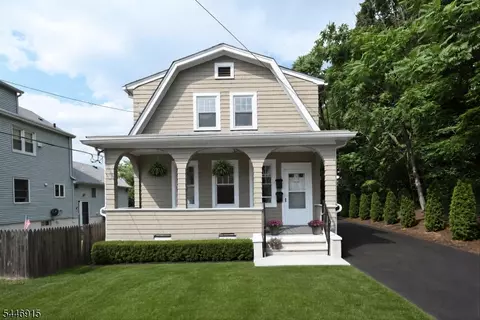 289 Hathaway St, Wallington, NJ 07057