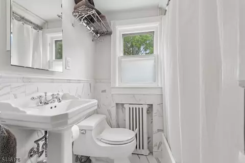 Bath - 26 Mountain Ave, Summit, NJ 07901 photo 3 of 4