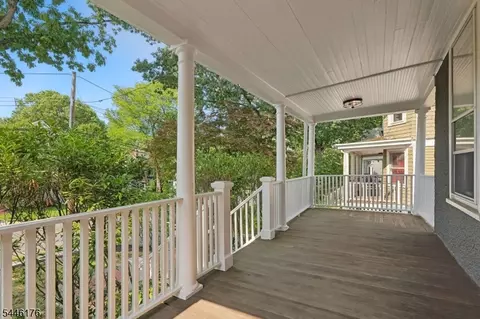 Exterior - 26 Mountain Ave, Summit, NJ 07901 photo 3 of 5