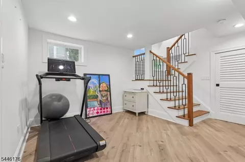 Entry Way - 26 Mountain Ave, Summit, NJ 07901 photo 5 of 7