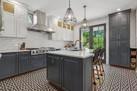 Kitchen - 26 Mountain Ave, Summit, NJ 07901 photo 2 of 3