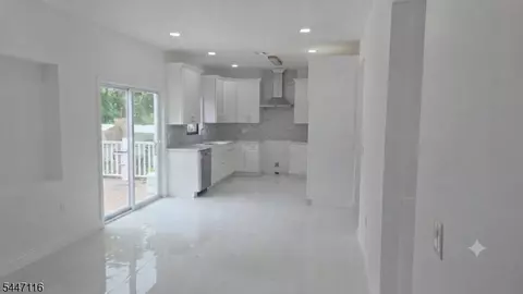 10 Poe Ave, Franklin Twp, NJ 08873
