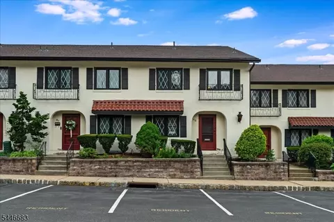 8 Dorado Dr # G, Morristown, NJ 07960