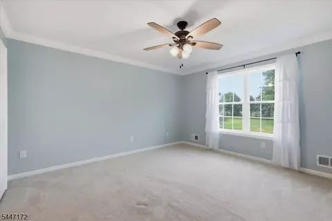 Bedroom - 163 Bryans Rd, Hampton, NJ 08827 photo 2 of 7