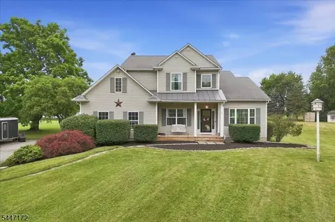 163 Bryans Rd, Hampton, NJ 08827