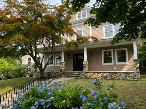 11 Fairwood Rd, Madison, NJ 07940