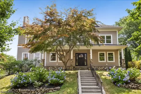 11 Fairwood Rd, Madison, NJ 07940