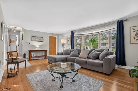 Living - 72 Lyons Pl, Springfield, NJ 07081 photo 1 of 1