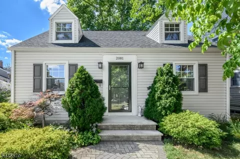 2081 Coles Ave, Scotch Plains, NJ 07076