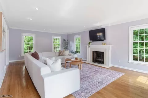38 Woodmere Dr, Summit, NJ 07901 photo 8